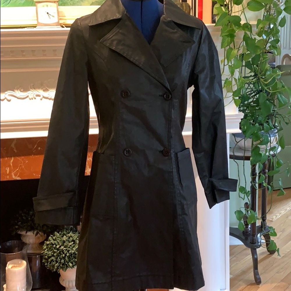 Trench raincoat